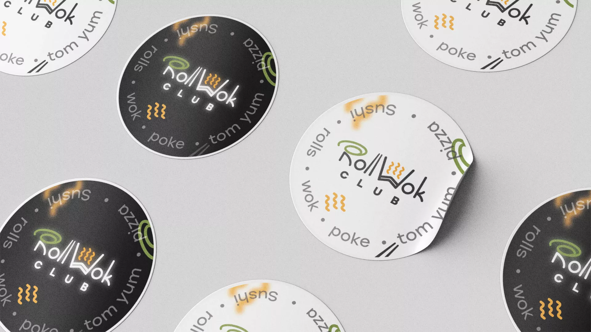 Разработка наклеек для суши-бара «Roll Wok Club» в Бородино